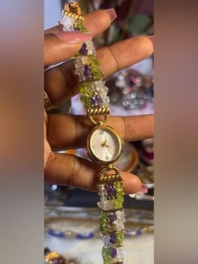 Vintage Gemstone Chip Bracelet Watch Gold Tone Amethyst Peridot Quartz Style